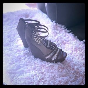 Shoes new never used